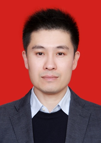 65305869a9514c96ba8cdb297c0dbffe.jpg 张勇.jpg