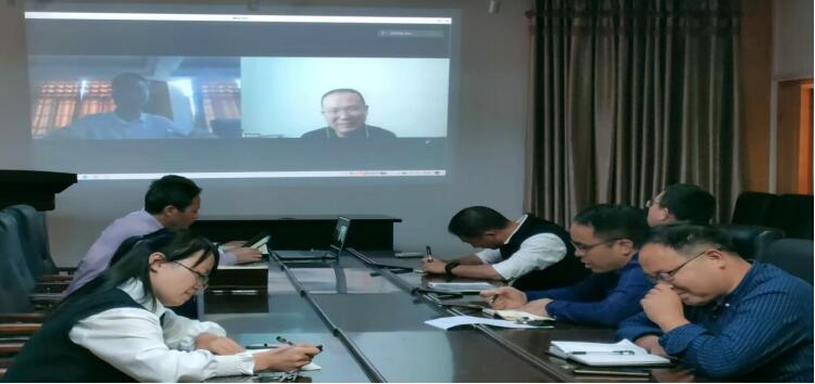 00f3ac2ca1d44ce8aaeee64fd6e44859.jpg 3.jpg