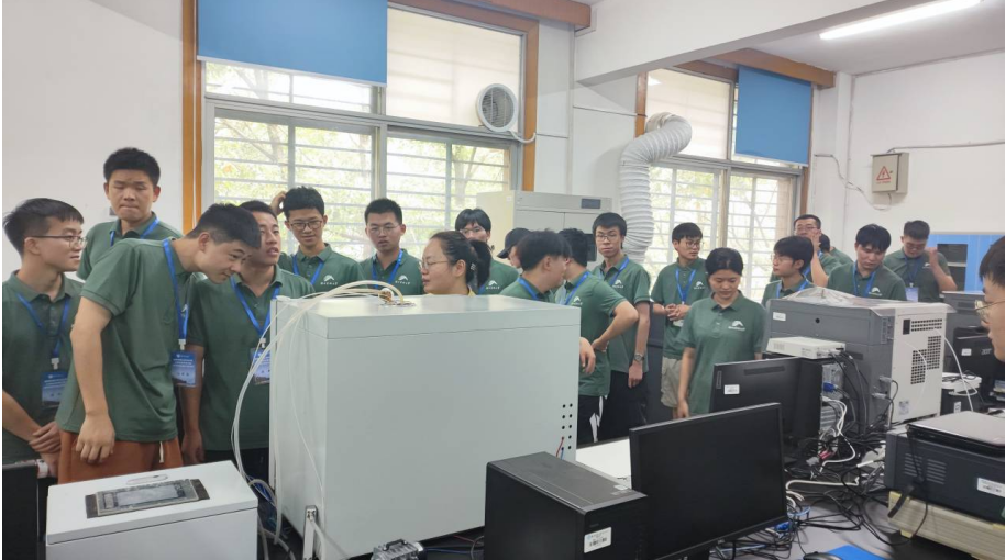 f1194f45dd924f45b43eaad39365f8eb.png image.png