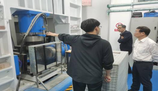 cb3c1dcce0534a26b7bd8160b3c241fa.png cb3c1dcce0534a26b7bd8160b3c241fa.png