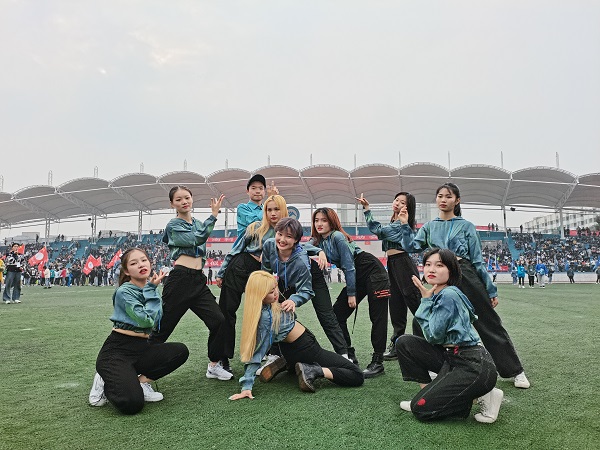 6f680684162e4d688a738eab26e961ea.jpg 5872BD797E2384C10EB51CDFF81ACBE0.jpg