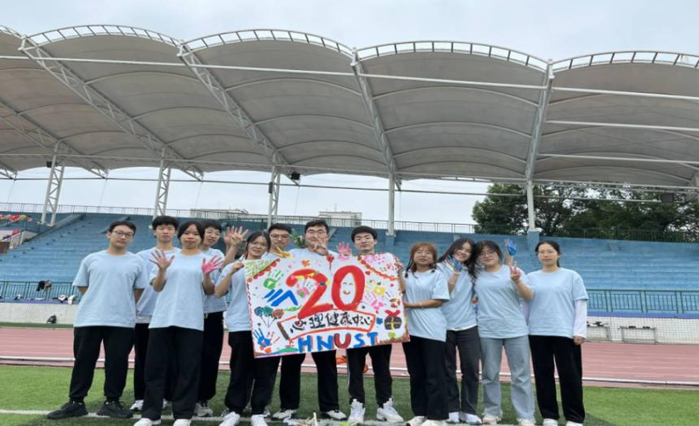 2f1c483fda6b4a9da27031bbe5b90e0b.png bd83c703074a46a2a1a351820563a6e1.png