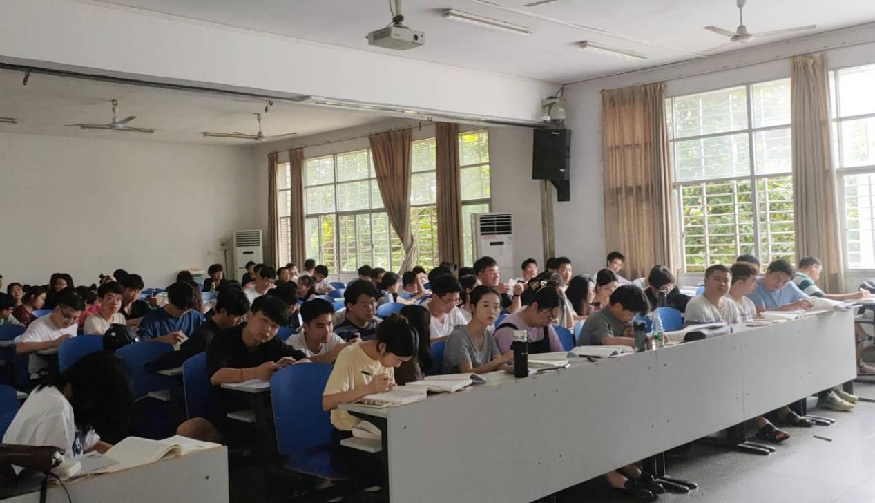 dece64a4c74548adaa5bb059ab8f80c0.png 图片1.png