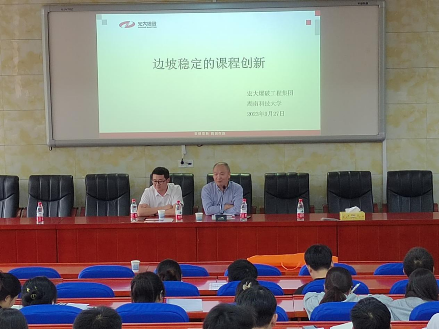 2a5f32b36e214cf48398cc444bea48b6.png 图片 2.png