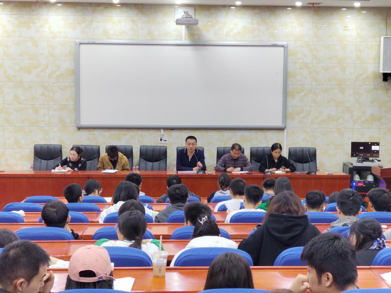 aa4e0bf5fa5f4ce19b5a72ebe3239f76.png 图片1.png