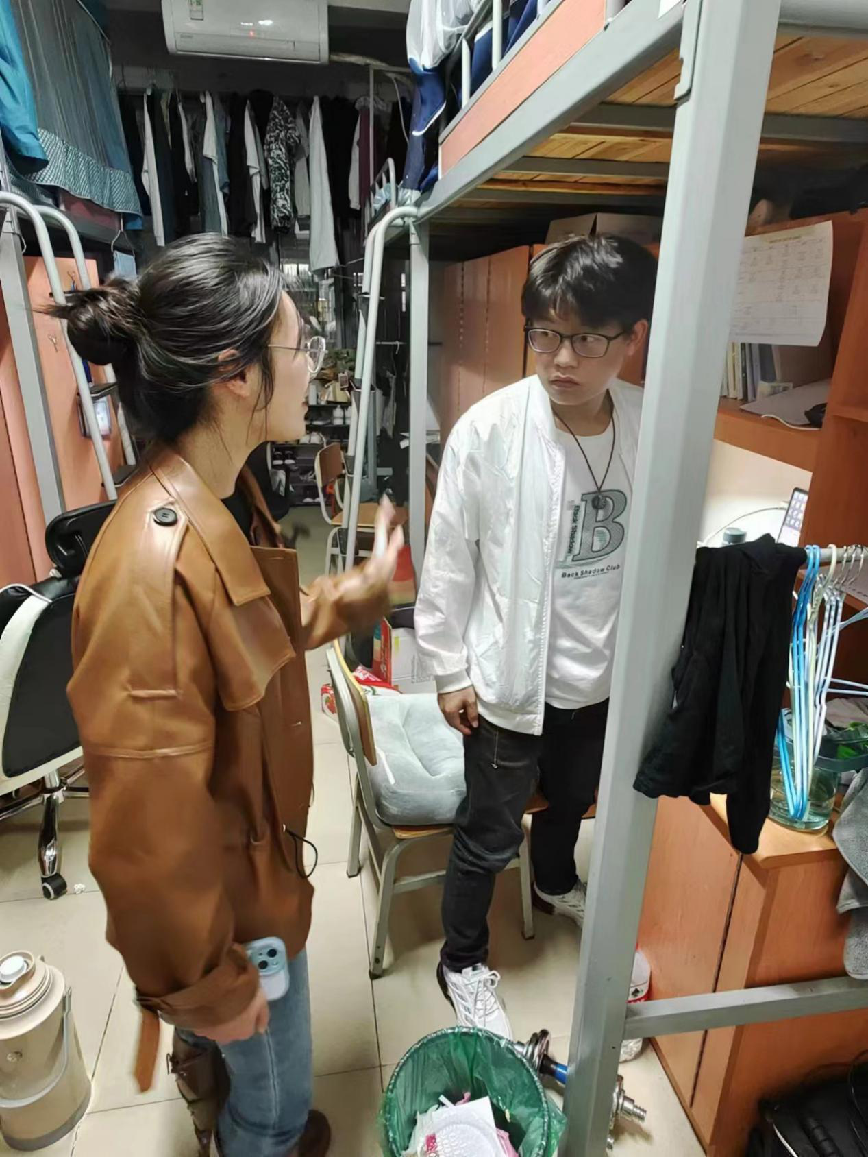 82526516ce834c229b45d6a36b7ebac8.png 82526516ce834c229b45d6a36b7ebac8.png