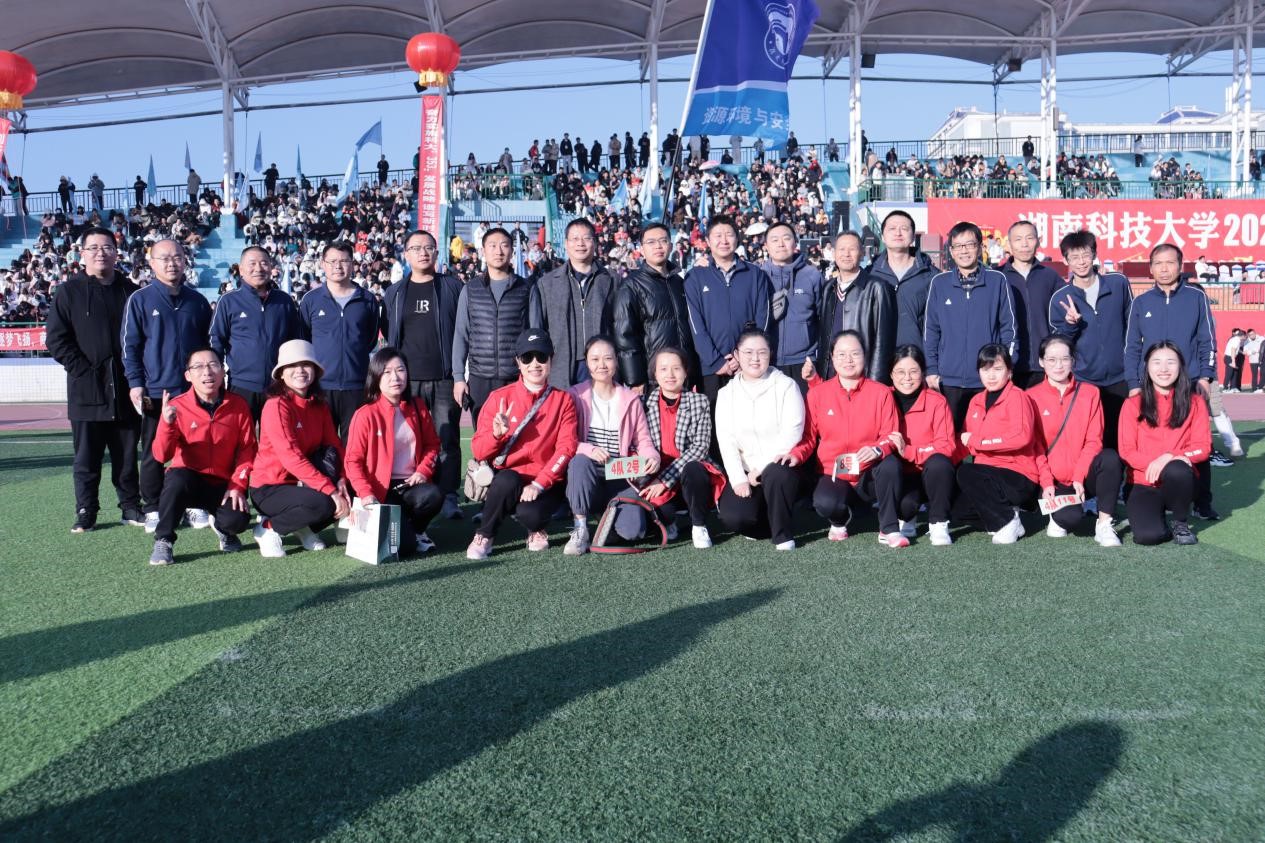 dcf3f19bbfd64d898927a0ed442d8cee.jpg 666.jpg