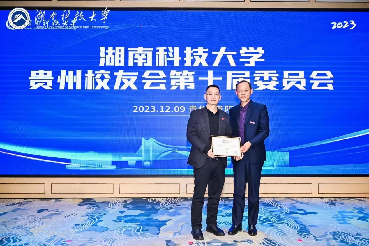 225f885382bf43f4add0ce335575cac0.jpg 333.jpg