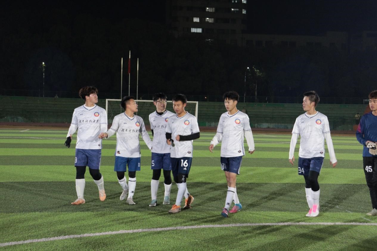 99b43a713af741c686bdffd0fbb2667f.jpg 222.jpg