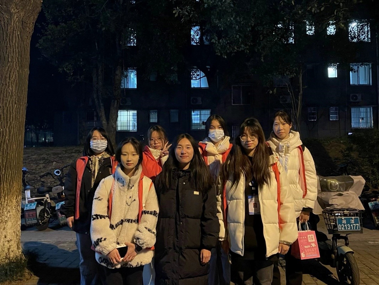 cd79de236ea94db9b95a3dcf8127ce72.jpg 444.jpg