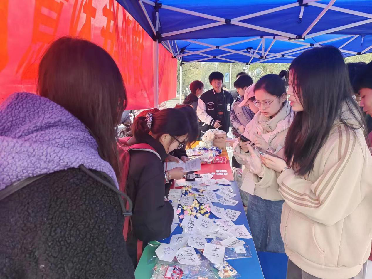 1e4b8786d99a4f05aee81ada15ea115c.png 1e4b8786d99a4f05aee81ada15ea115c.png