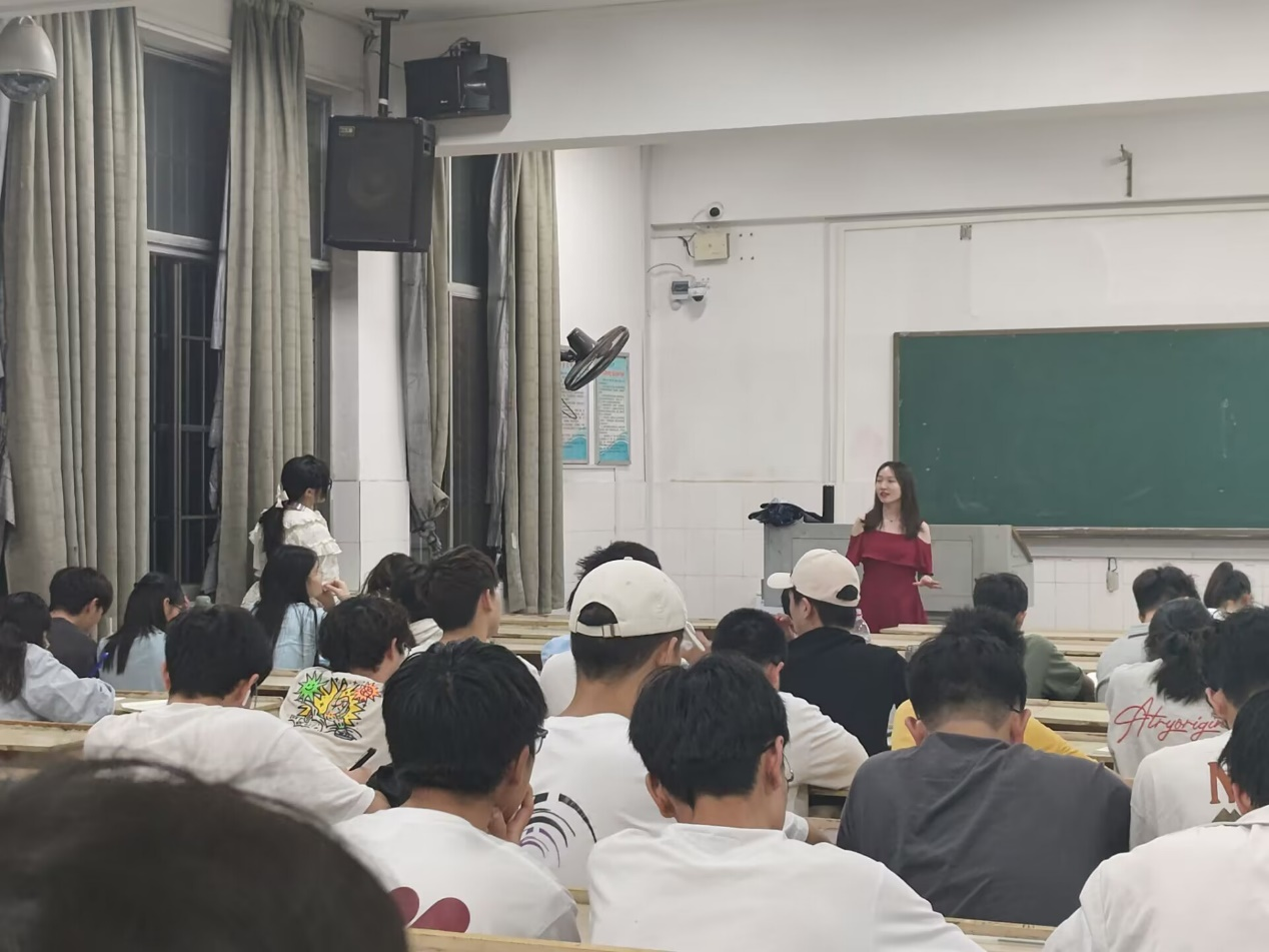 04b8eff9764642a2b0beb355b1ffae15.png 图片2.png