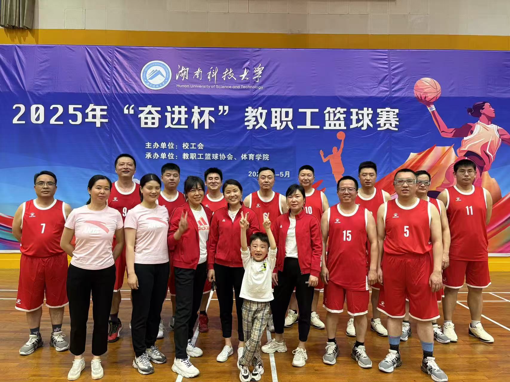 e2c6d4e3354a4c8d8f197c728ce1f54c.jpg e2c6d4e3354a4c8d8f197c728ce1f54c.jpg