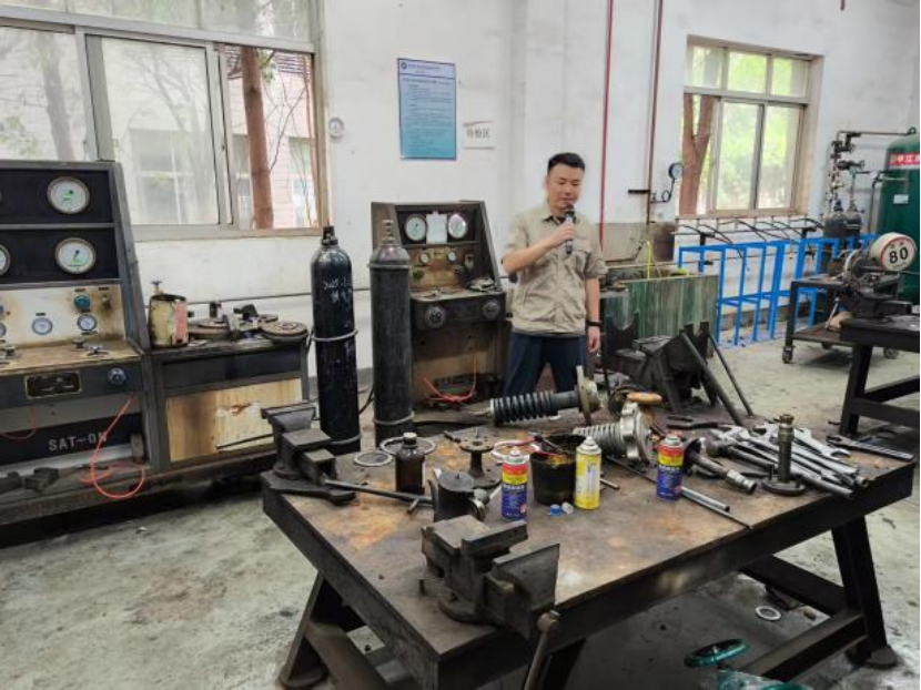 eec719e5681c440fa7195afe94a6fa44.png eec719e5681c440fa7195afe94a6fa44.png