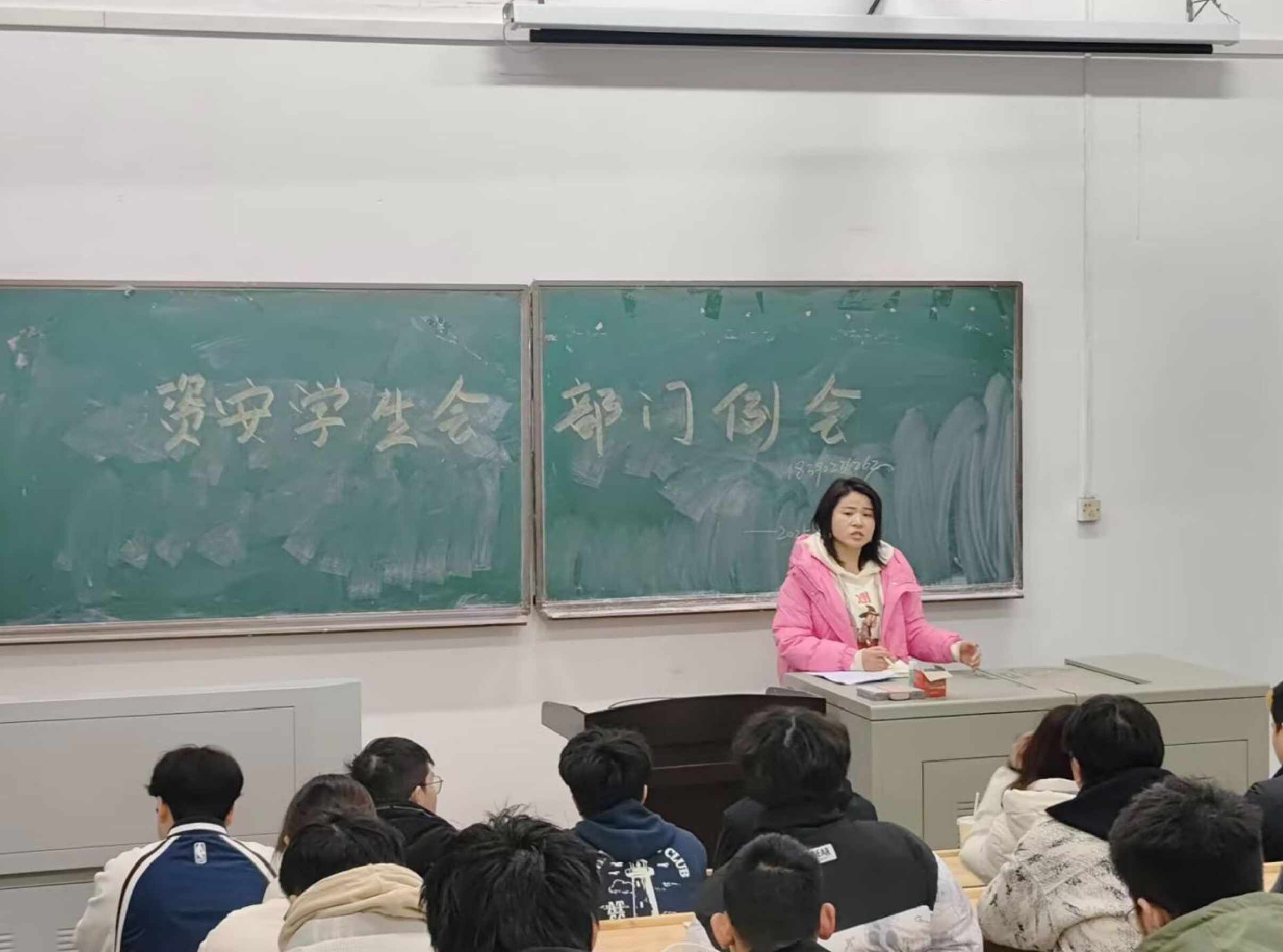 8613f5e4097f49428eaa38e29cd91be3.png 8613f5e4097f49428eaa38e29cd91be3.png